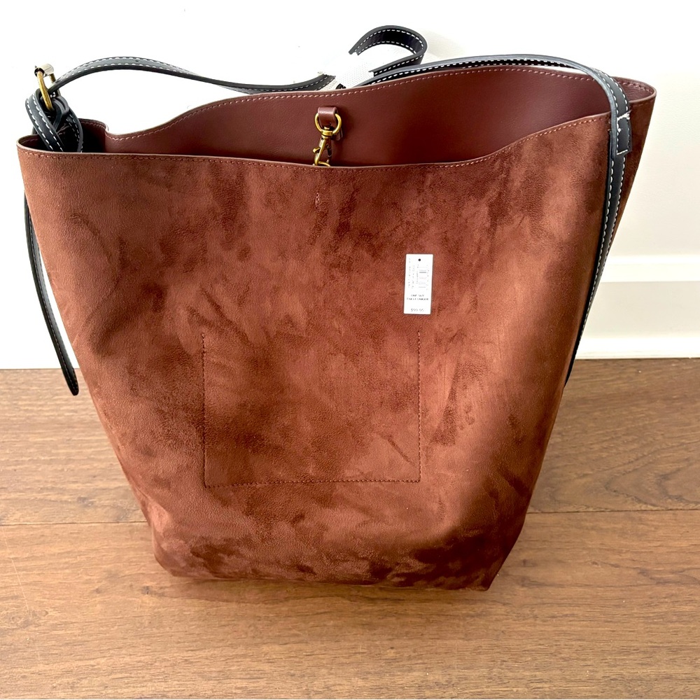 Never worn Gap slouchy bucket bag, brown suede with black leather strap